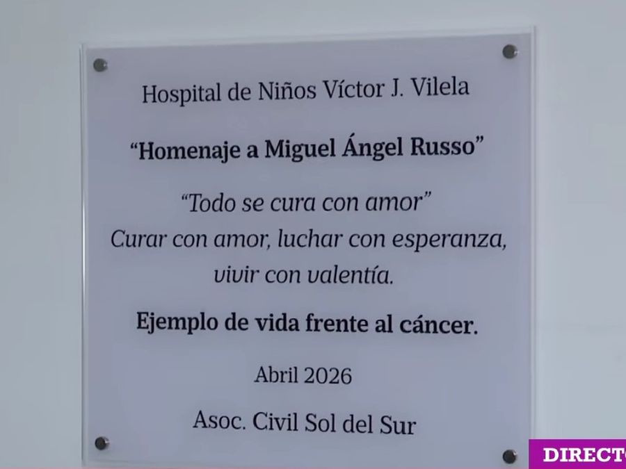 "Todo se cura con amor": emotivo homenaje a Miguel Ángel Russo en el Hospital Vilela