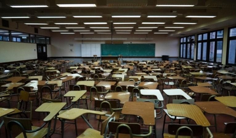 Conflicto salarial: la UNR suma su quinta semana de paro docente