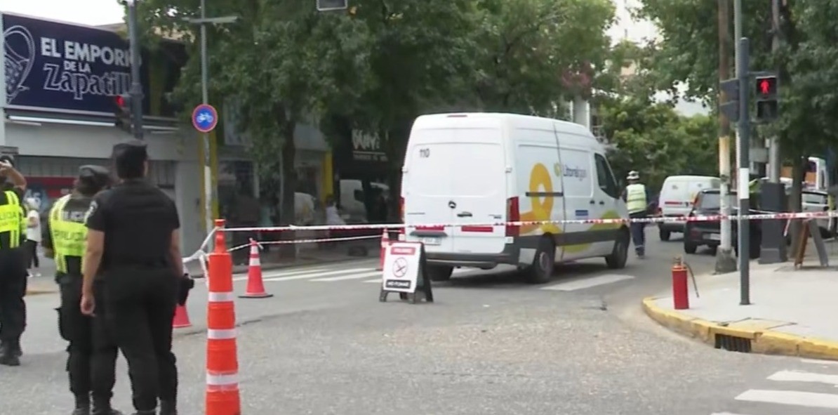 Un desperfecto en un alimentador subterráneo habría provocado una explosión | Rosario y la región