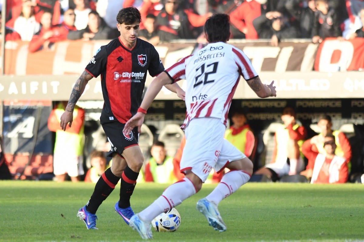 Sabor a poco en el Coloso: Newell’s no pudo con Instituto y el empate lo deja masticando bronca | Deportes