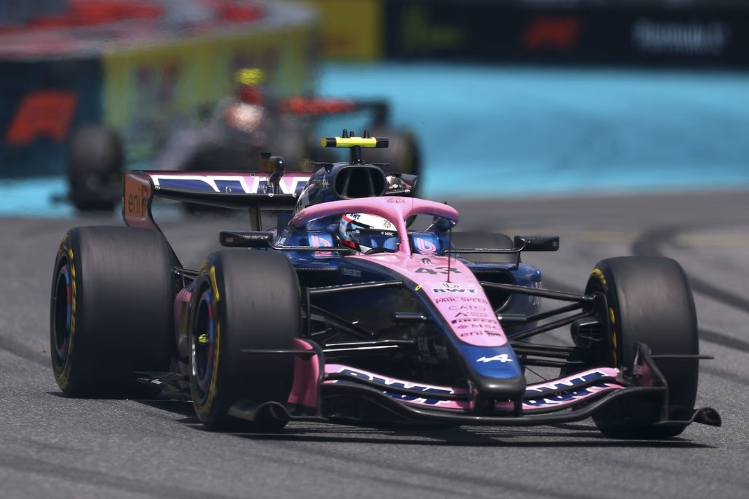 Colapinto tuvo una gran clasificación en el GP de Canadá y largará décimo en la carrera del domingo | Deportes