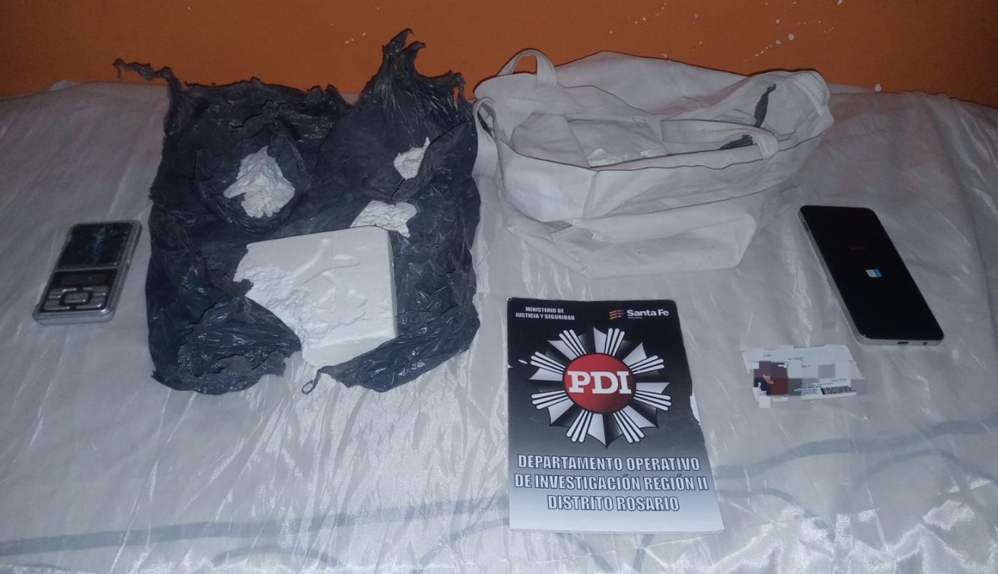 Fuerte operativo policial contra las extorsiones termina con el secuestro de 600 gramos de cocaína | Rosario y la región
