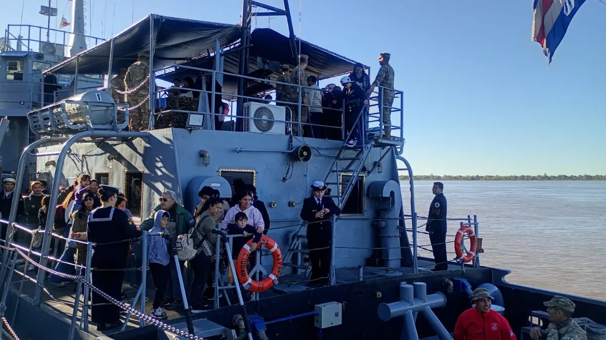 Llegaron los buques de la Armada Argentina a Rosario | Rosario y la región