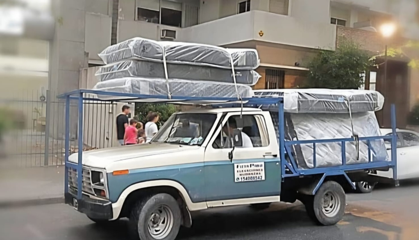 Le robaron el flete a los empujones | Rosario y la región