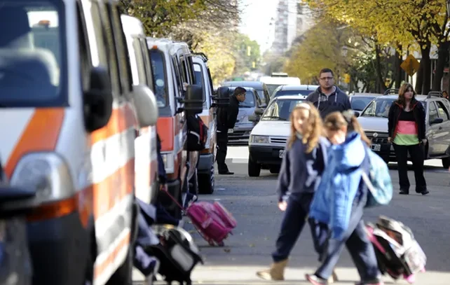 El Municipio Rosario lanzó una campaña para ordenar el tránsito en escuelas y evitar infracciones | Rosario y la región