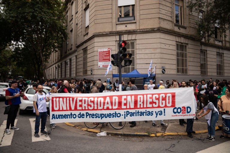 Docentes universitarios de Rosario anunciaron un nuevo paro de cuatro días en la UNR | Rosario y la región