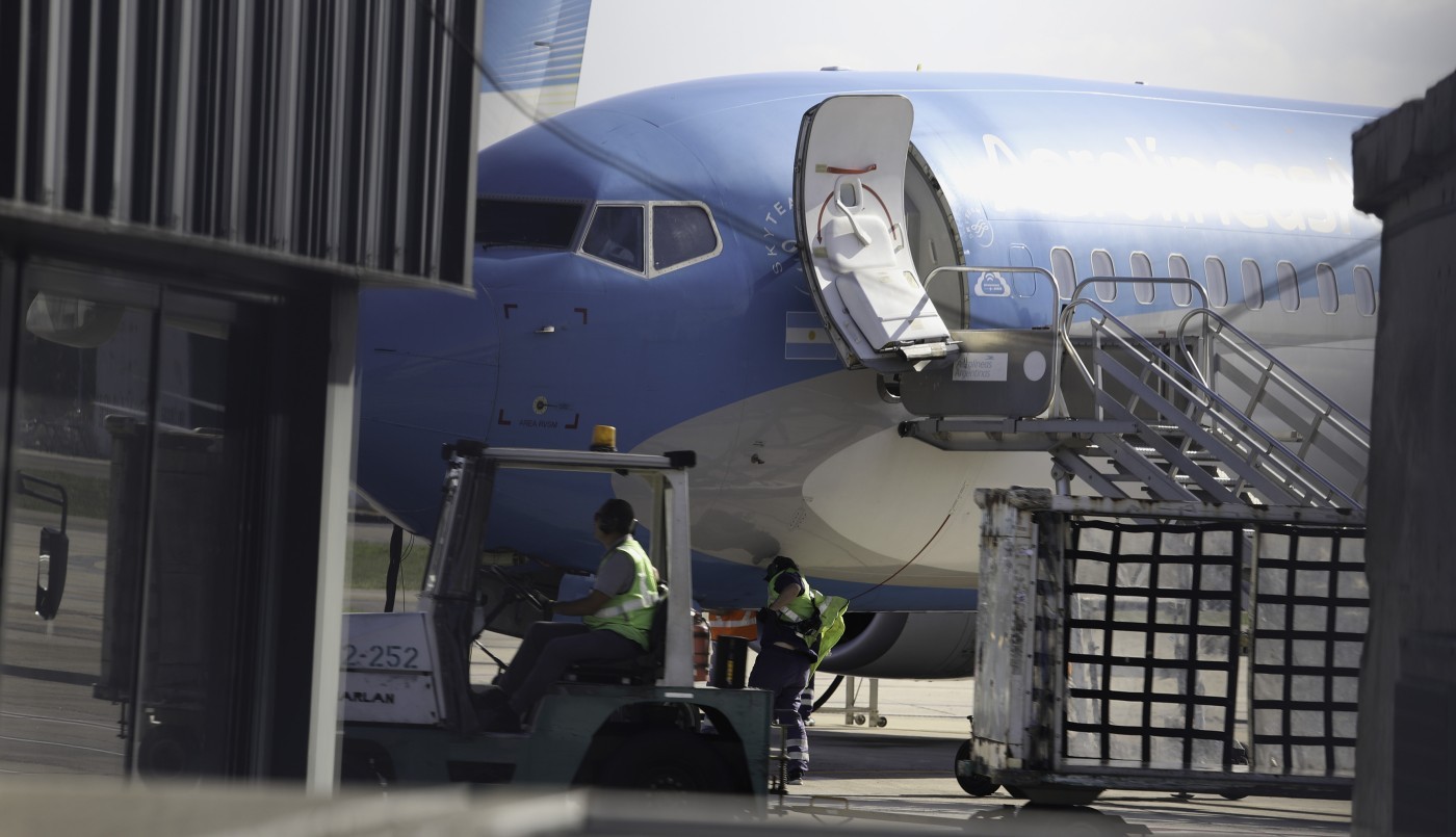 Aerolíneas Argentinas anunció vuelos especiales para el Mundial | Información General