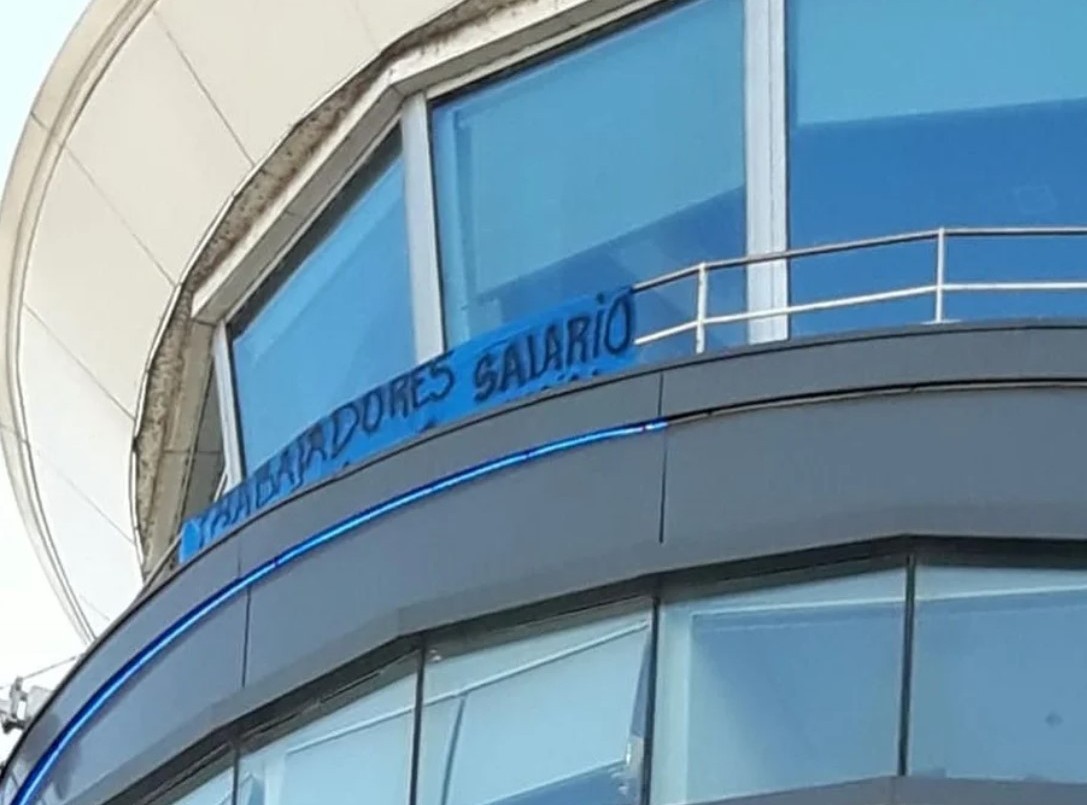 Controladores aéreos anuncian posibles huelgas durante las fiestas | Información General