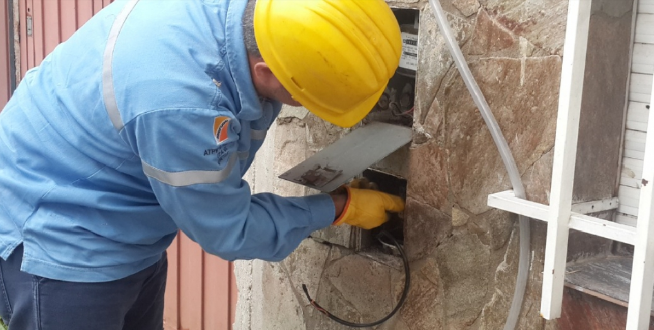 La EPE identificó 78 casos con consumos excesivos y dio de baja a 1.506 usuarios | Rosario y la región