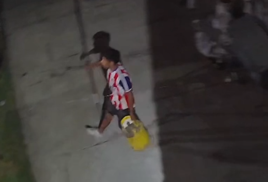 Granadero Baigorria: trepó, entró y se robó una garrafa | Rosario y la región