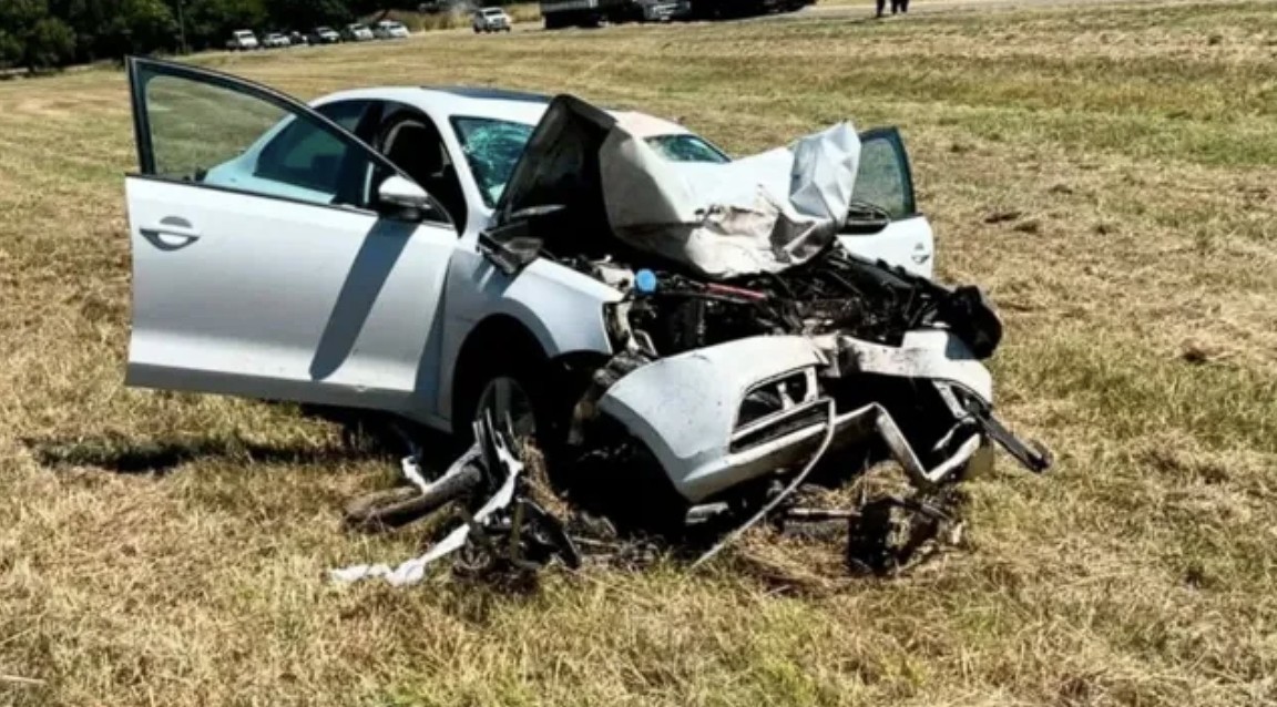 Tragedia en la Ruta Nacional Nº 8: murieron una mujer y su hija en un choque frontal | Rosario y la región