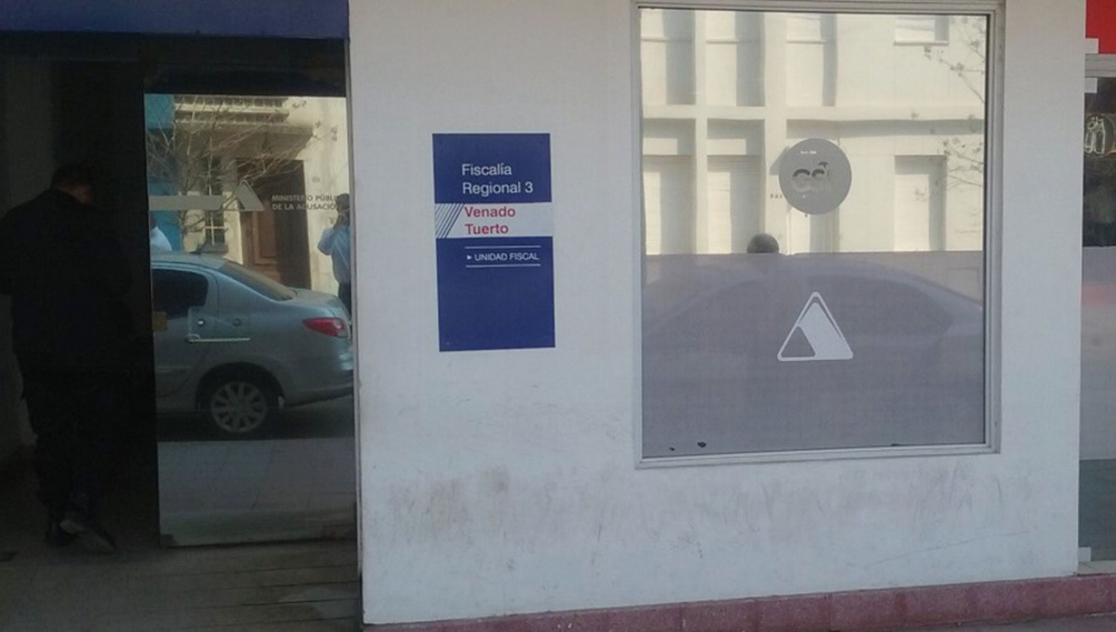 Un docente rosarino admitió acoso y cumplirá reglas de conducta | Rosario y la región