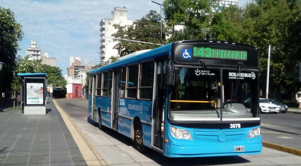 Condenan a joven por ataque incendiario a colectivo | Rosario y la región