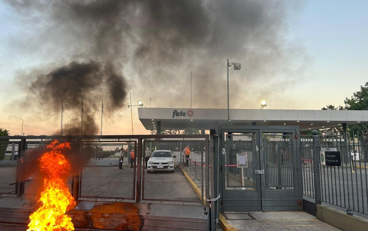 El Gobierno frenó por 15 días los despidos en Fate | Información General
