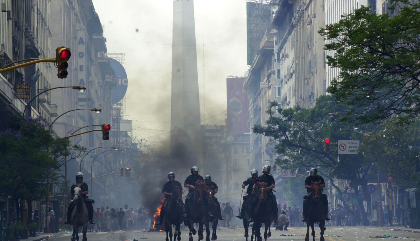 Condenaron a Enrique Mathov y a Rubén Santos por los actos represivos de diciembre de 2001 | Información General