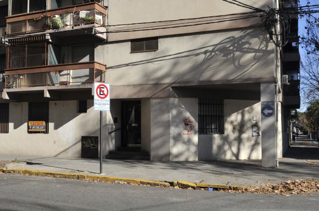 Dos jóvenes que estudiaban medicina murieron asfixiados por monóxido de carbono y la Facultad estará cerrada mañana por duelo | Información General