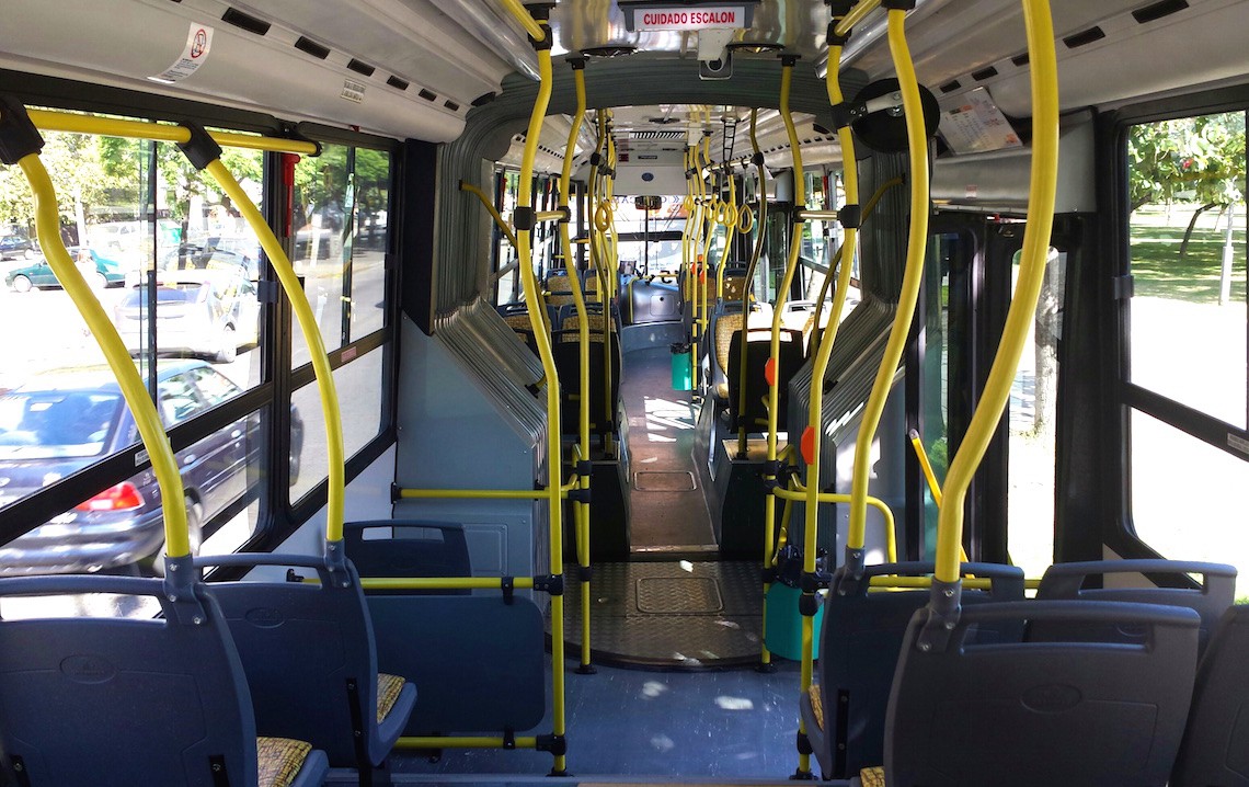 Controlarán y multarán a las unidades del transporte urbano que circulen con el aire acondicionado apagado | Información General