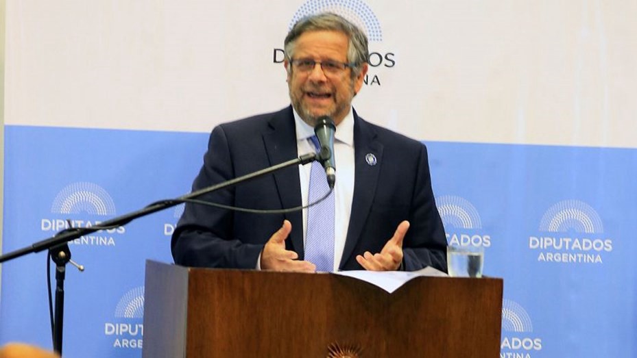 El ministro de Salud dijo que las declaraciones de Albino son "un disparate y una barbaridad" | Información General