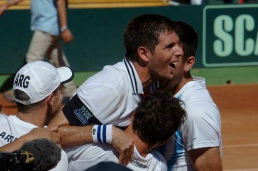 Argentina venció a Italia y pasó a las semifinales de la Copa Davis | Información General