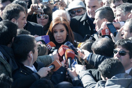 Cristina decidirá "en 48 horas" si accede a adelantar la audiencia con Stolbizer | Información General