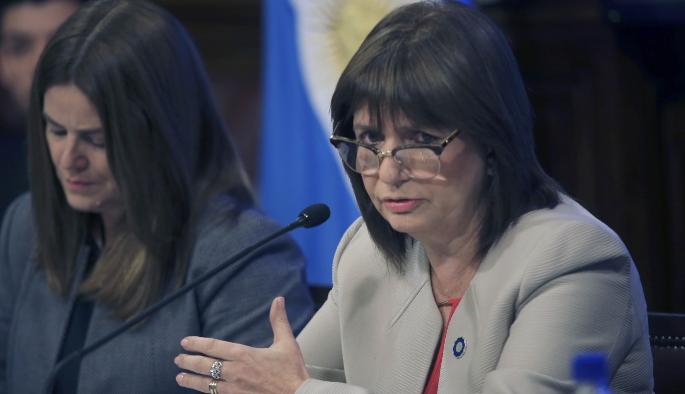 Bullrich advirtió que el Gobierno "va a actuar con autoridad" ante los saqueos | Información General