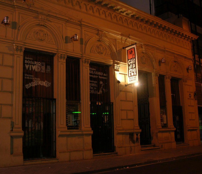 Fue ascendido en su cargo el inspector imputado por el caso del Café de la Flor | Información General