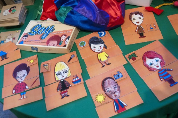 Las ferias de Economía Social ofrecerán juguetes para la igualdad para regalar a niños y niñas | Información General