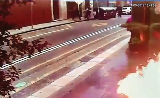 Encapuchados tiraron bombas molotov contra un edificio de la Gendarmería | Información General