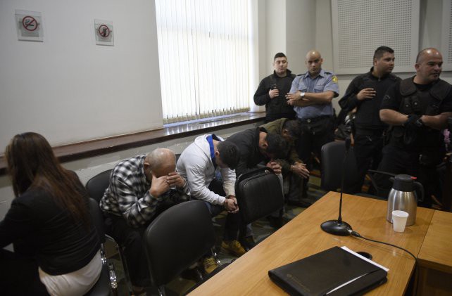 Condenaron a cinco policías de la comisaría 19ª por robo, pedido de coimas y secuestro extorsivo | Información General