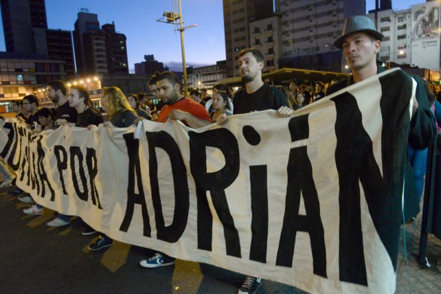 Recordarán con un recital al músico Adrián Rodríguez, a un año de su trágica muerte en el Café de la Flor | Información General