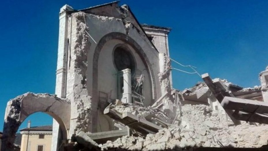 Un terremoto sacudió nuevamente a Italia y causó decenas de heridos | Información General