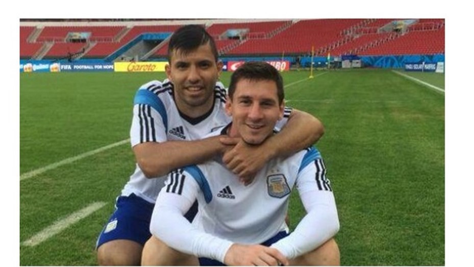 Messi y Agüero, candidatos al premio de mejor jugador del mundo de la FIFA | Información General