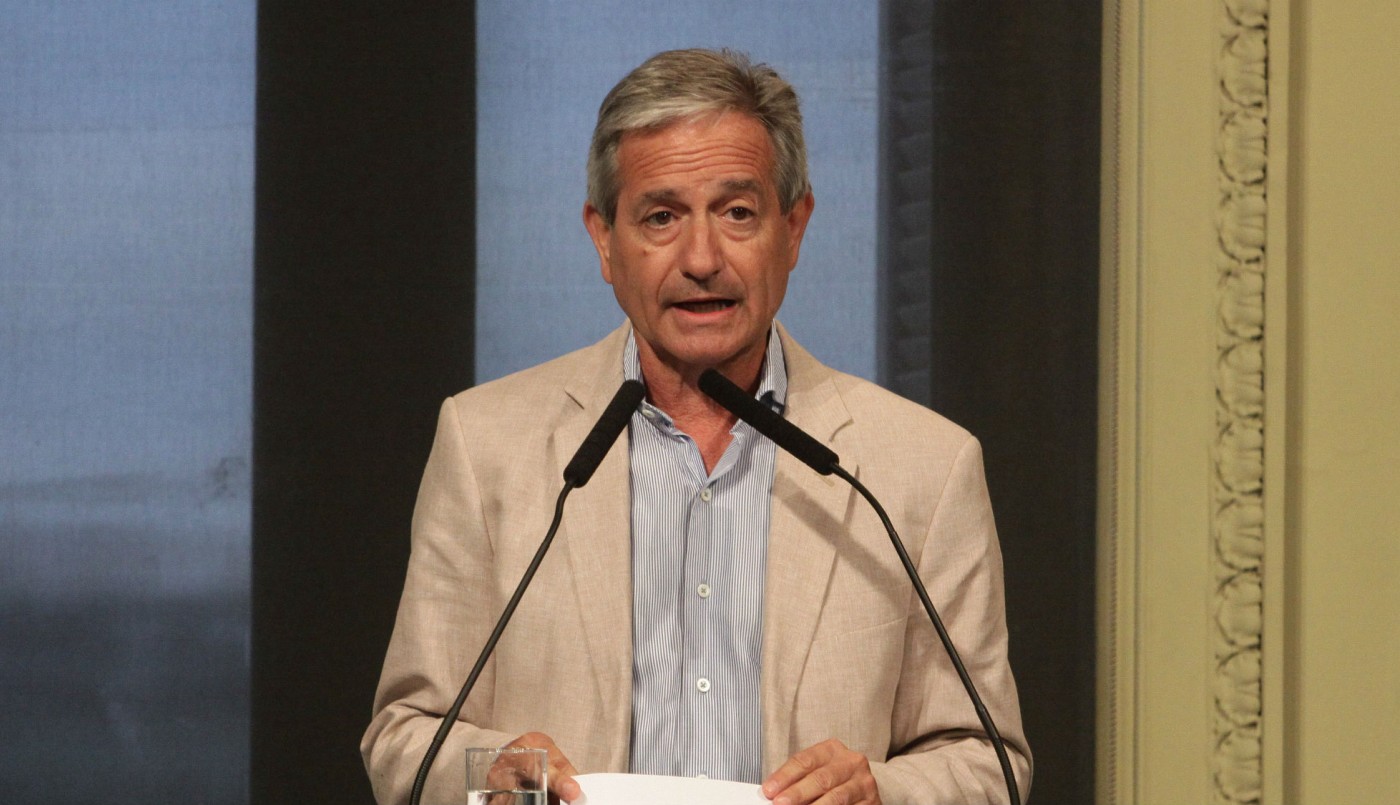 El Gobierno nacional anunció un bono para los trabajadores estatales de entre 2000 y 3500 pesos | Información General