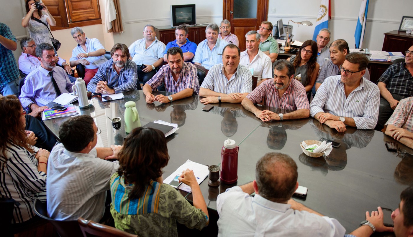 Sin acuerdo en paritarias: los trabajadores municipales vuelven al paro por 48 horas | Información General