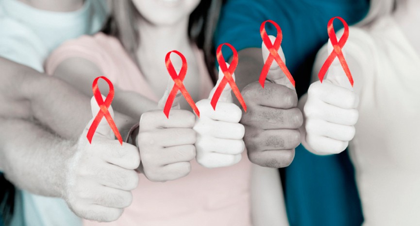 Adolescentes y mayores de 50, los grupos con mayor aumento de casos de VIH | Información General