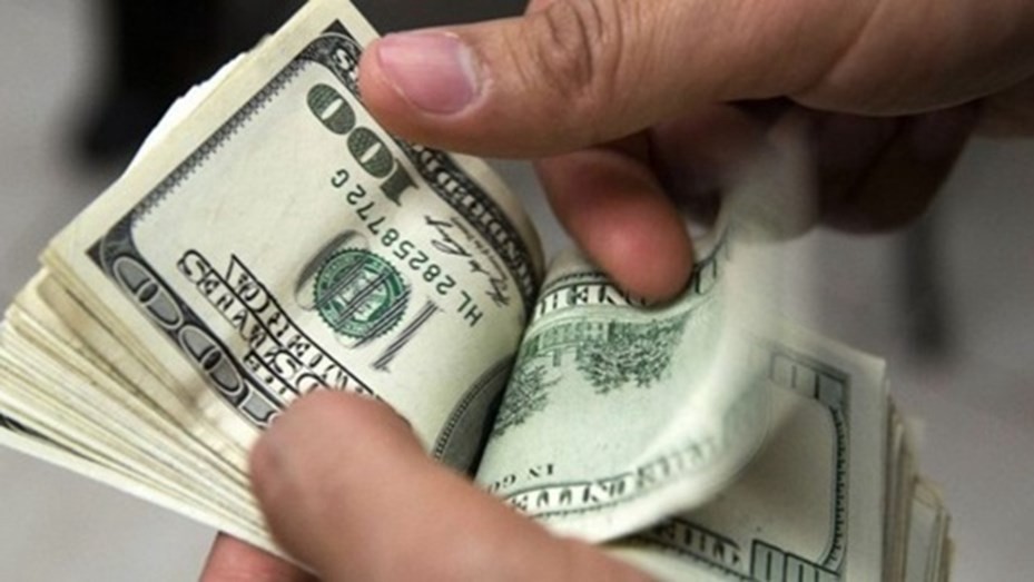 Acusan a Macri de modificar la ley de blanqueo para favorecer a su padre | Información General