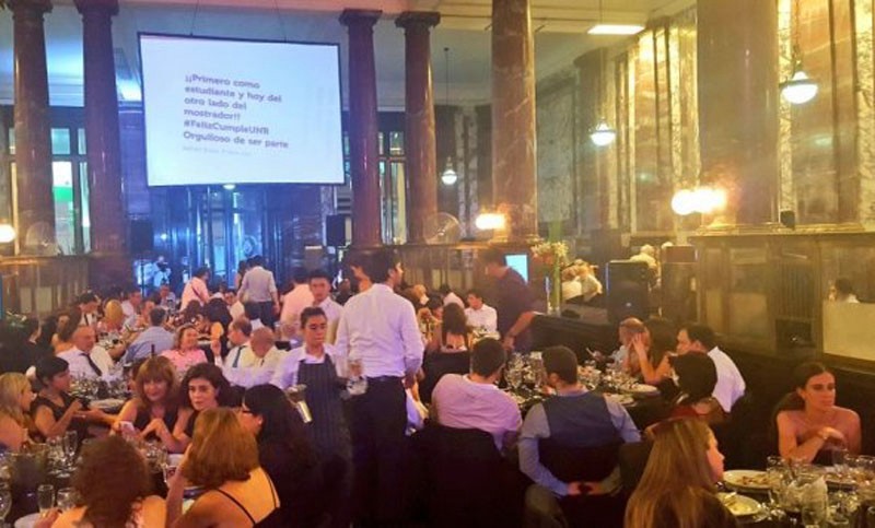 Se conocieron las causas de la masiva intoxicación en la cena por el aniversario de la UNR | Información General