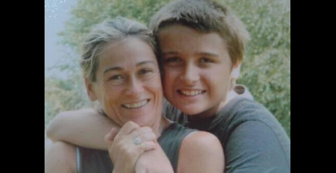 Pide ayuda para recuperar un celular robado en el que tenía recuerdos de su hijo fallecido | Tecnología