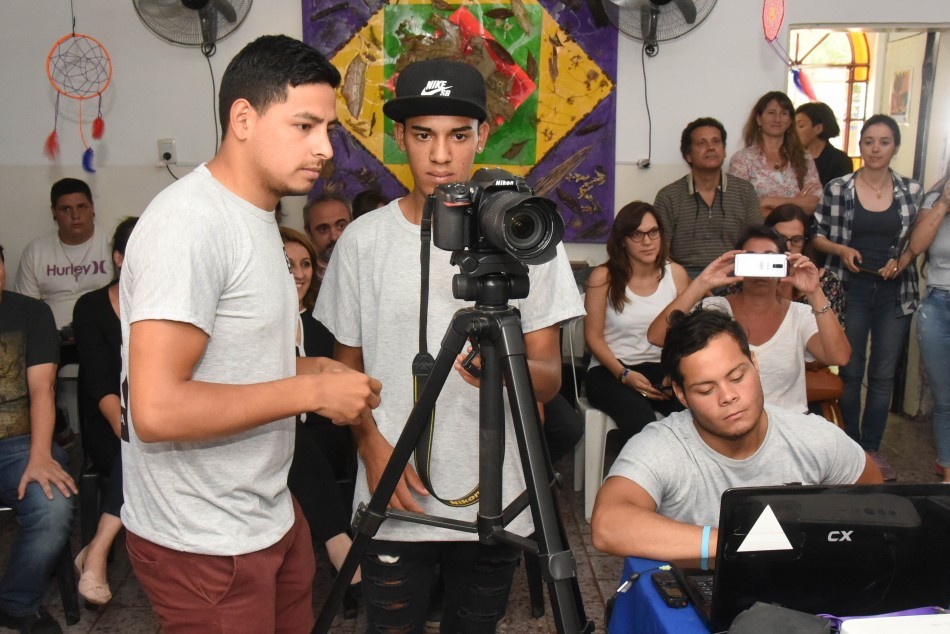 Jóvenes de barrio Las Flores formaron una productora audiovisual | Información General