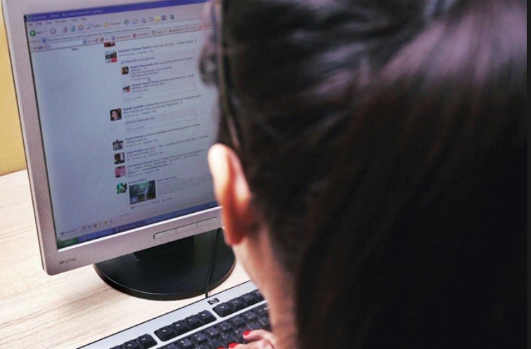 "Violencia verbal": trabajadora social condenada por difamar a su exesposo en redes sociales | Información General