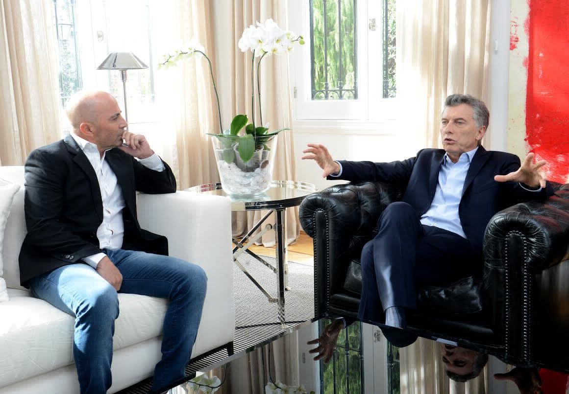 El presidente Macri recibió a Jorge Sampaoli en la residencia de Olivos | Información General