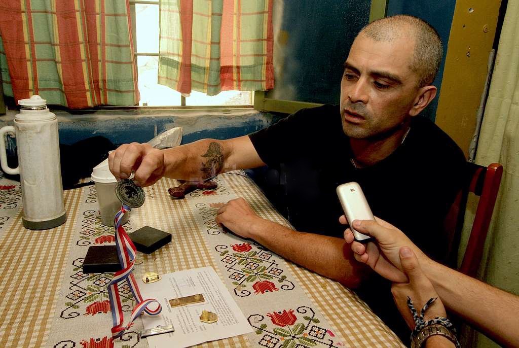 Santa Fe: asesinaron a un policía que había denunciado vínculos entre narcos y autoridades de seguridad | Información General