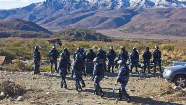 Allanamiento en la Pu Lof por Maldonado: secuestraron dos mochilas, camperas y celulares | Información General