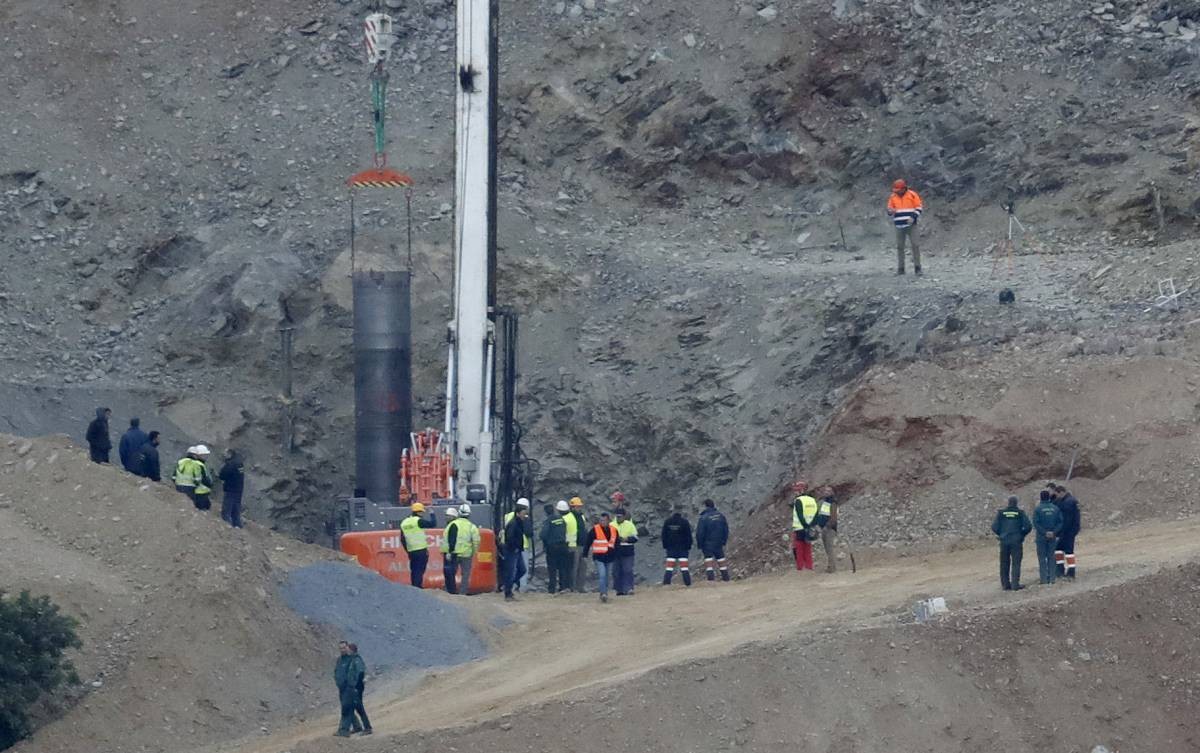 Julen: los rescatistas avanzan en la excavación y se acercan al niño | Internacionales