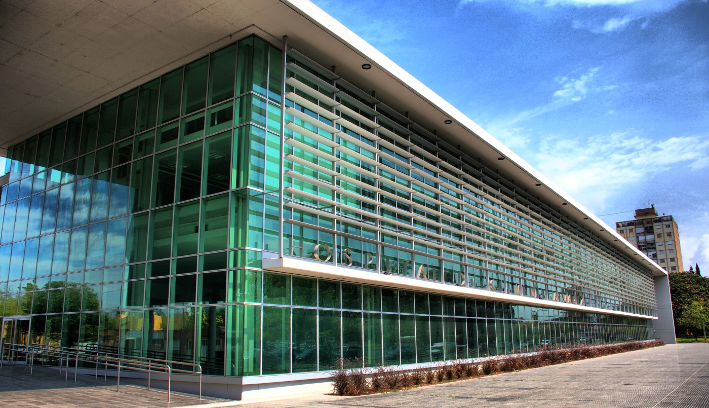 Instalan un nuevo resonador en el Heca | Información General