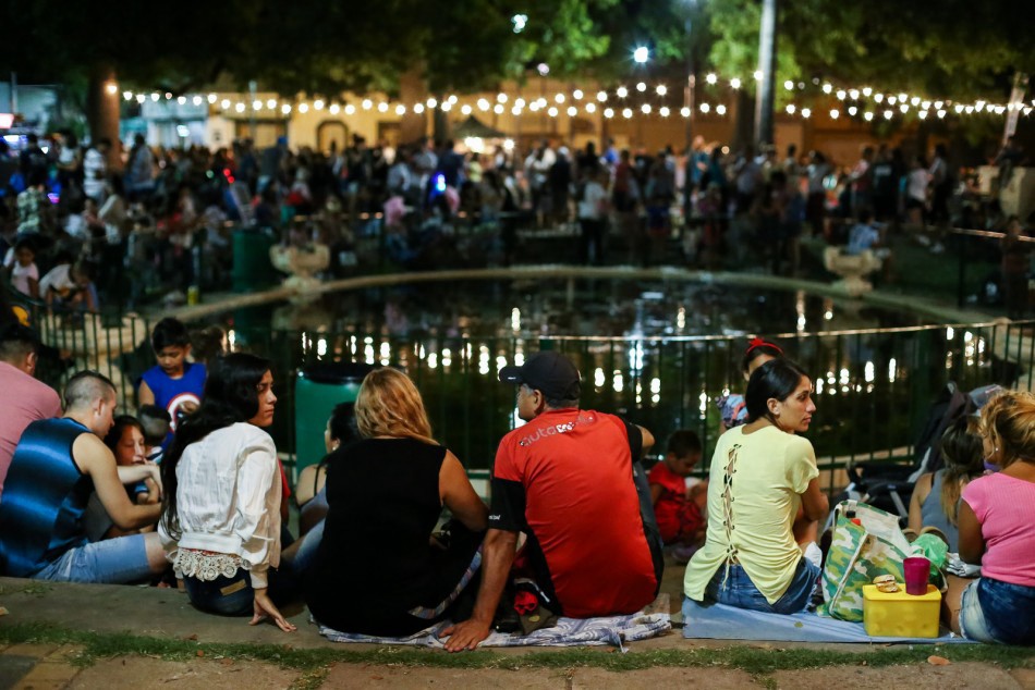 La plaza Argentina recibe a febrero con un nuevo Pícnic Nocturno | Información General