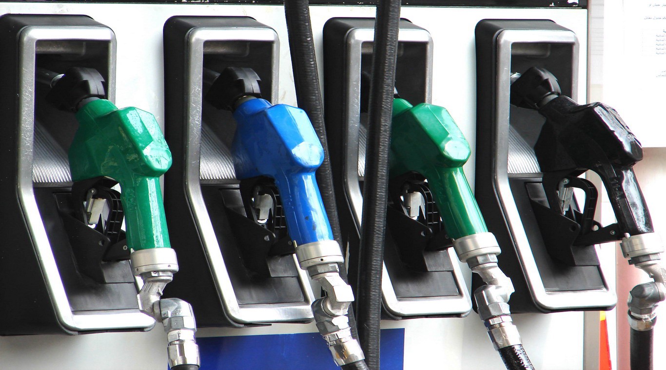 Por qué es difícil frenar el precio del combustible | Información General