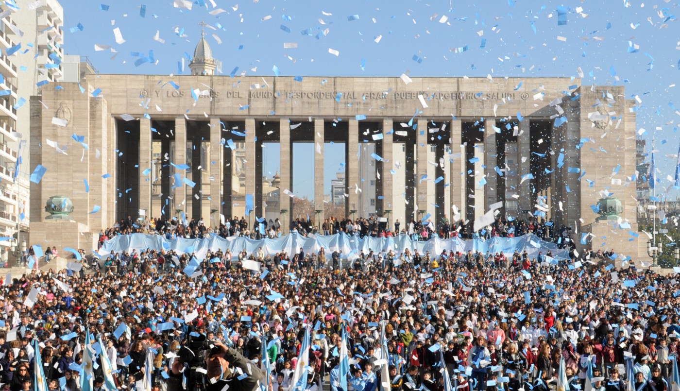 Comienzan las promesas de lealtad a la Bandera con niñas y niños de todo el país | Información General