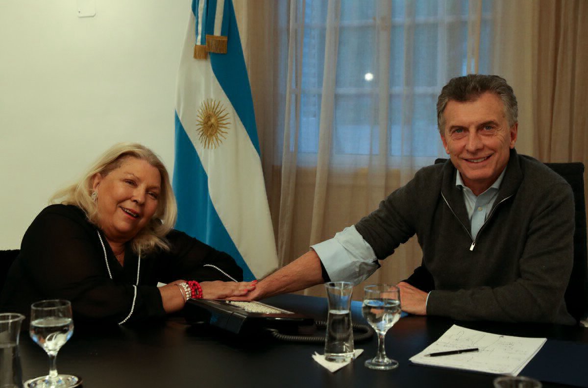 Carrió se reunió con el Presidente tras la polémica en Diputados: "Estoy al lado de Macri" | Información General