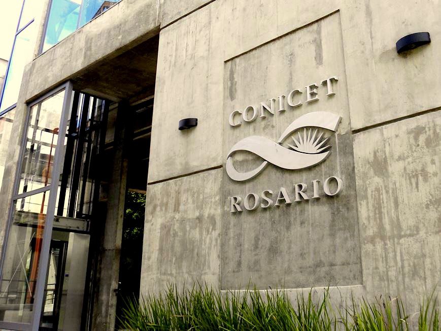 Becarios del CONICET se movilizan para exigir aumento salarial | Información General